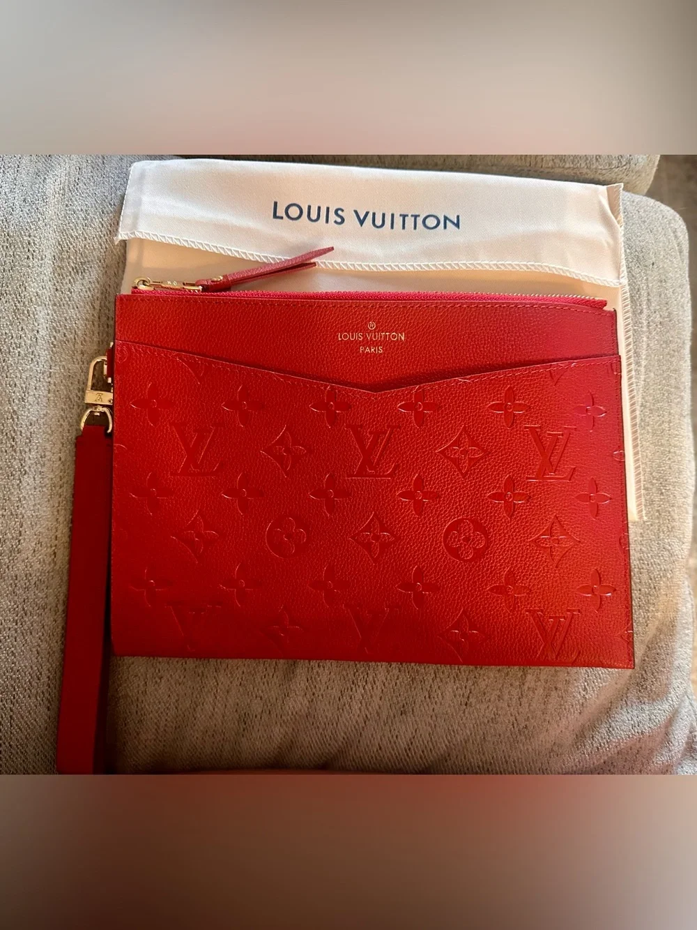 Unlisted sleek wristlet